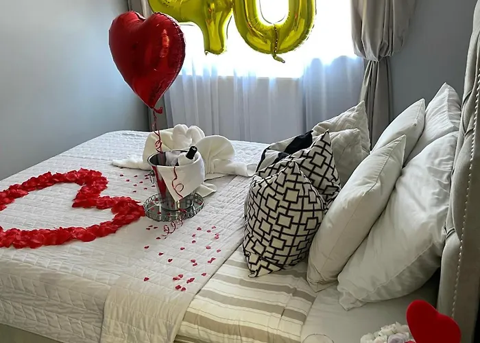 בית אירוח Marilyn Monroe *